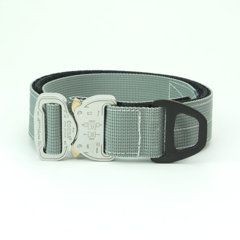 Custom Halsband 40mm Grau G3 52 - 59cm | Schnalle : Cobra Pink